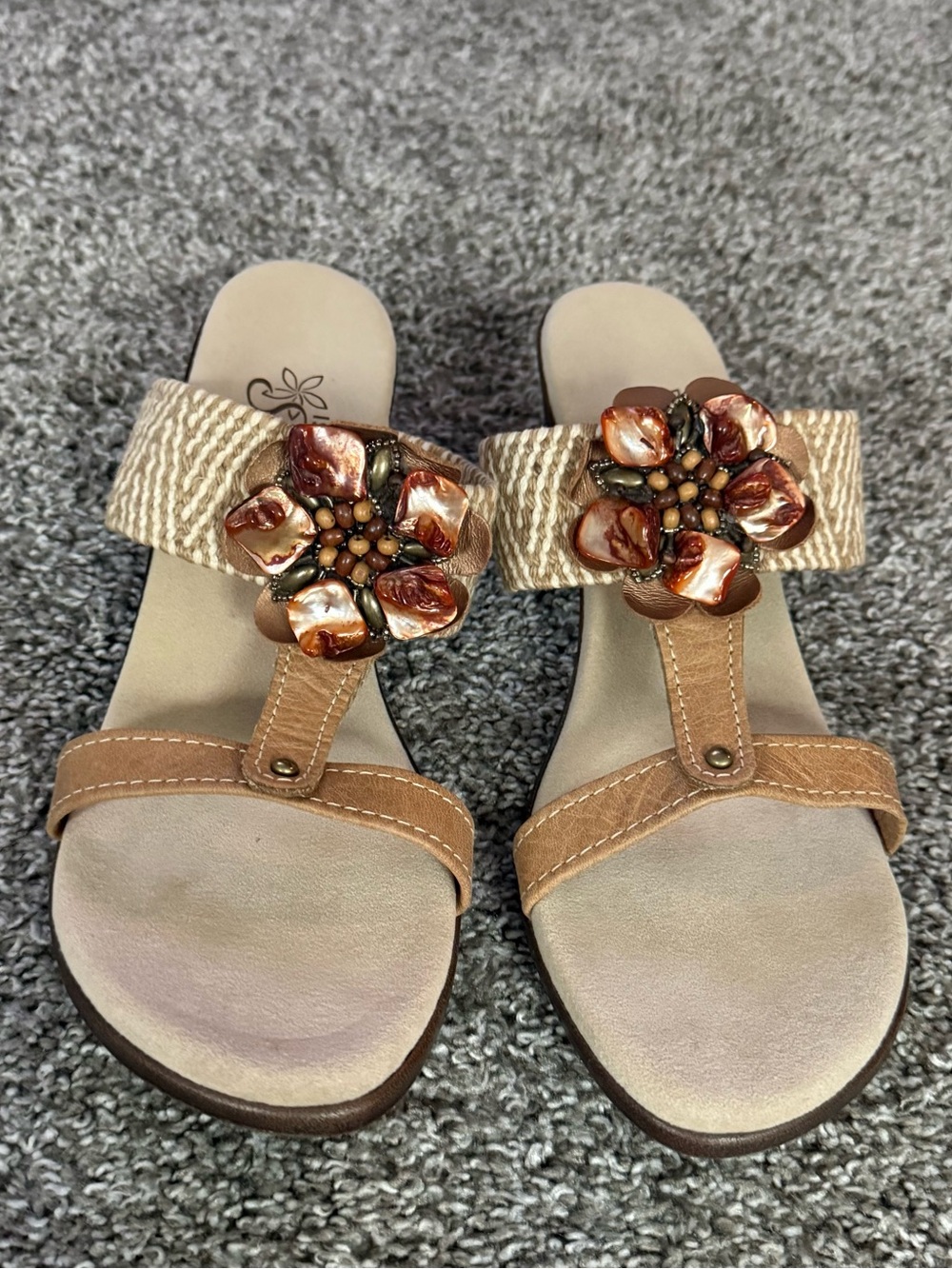 Island Slipper Women Boho Resort Wear Wedge Sandals Shell Flower Sz 9